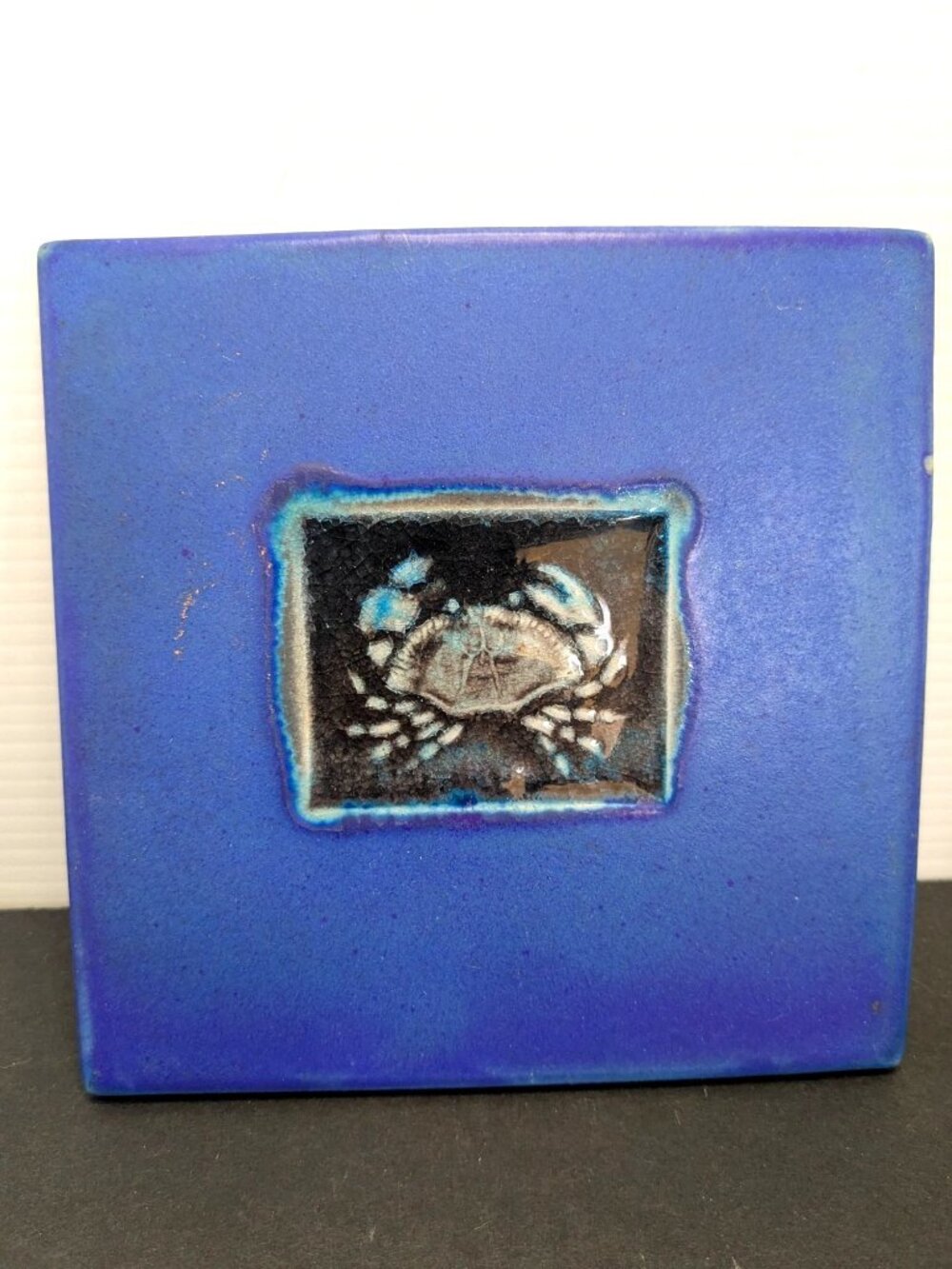 Vtg. Michael Cohen Cobalt Blue Crab Tile Trivet Decor 1999 Coastal Beach